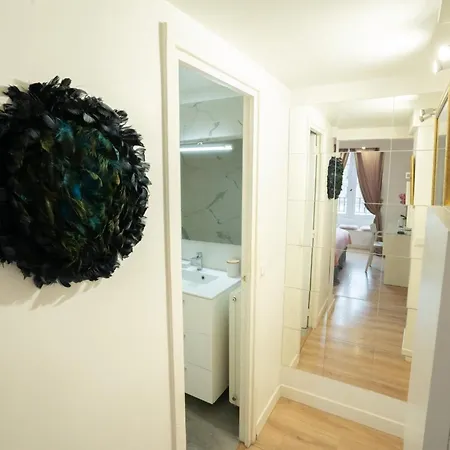 شقة Parisien Face Metro - 9 - 2p - Flat-guest باريس